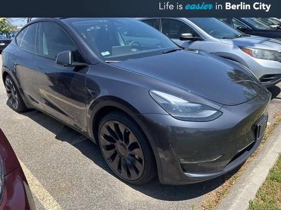 TESLA MODEL Y 2024 7SAYGDEF3RA333326 image TESLA MODEL Y 2024 7SAYGDEF3RA333326 image
